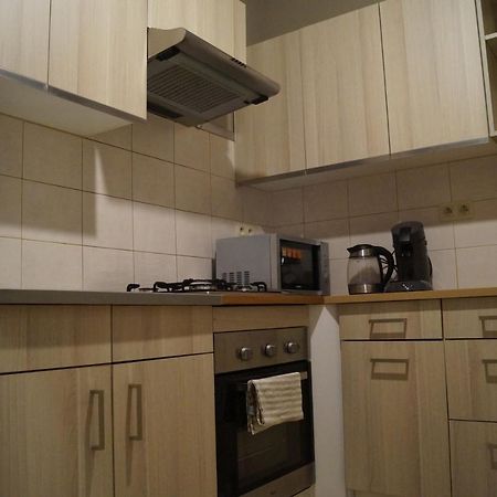 Classy Apartment At European Quarter 2 Брюссель Экстерьер фото