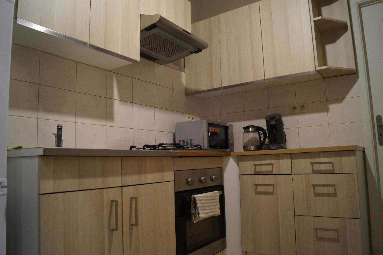 Classy Apartment At European Quarter 2 Брюссель Экстерьер фото